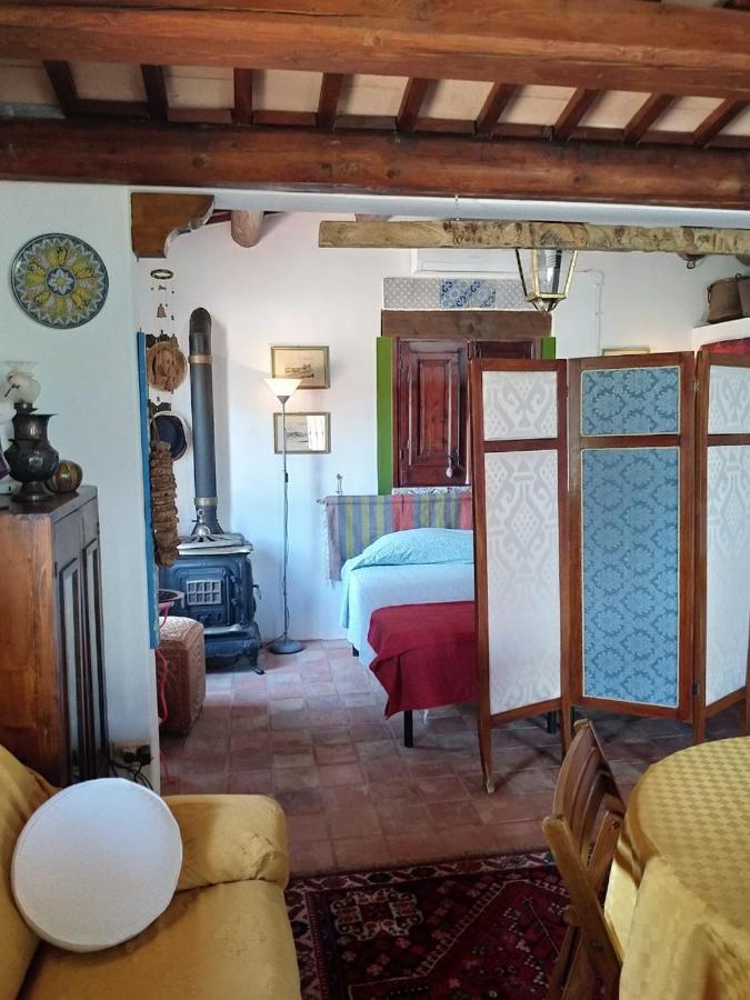 Il Corbezzolo Suite Appartament Castelluzzo Extérieur photo