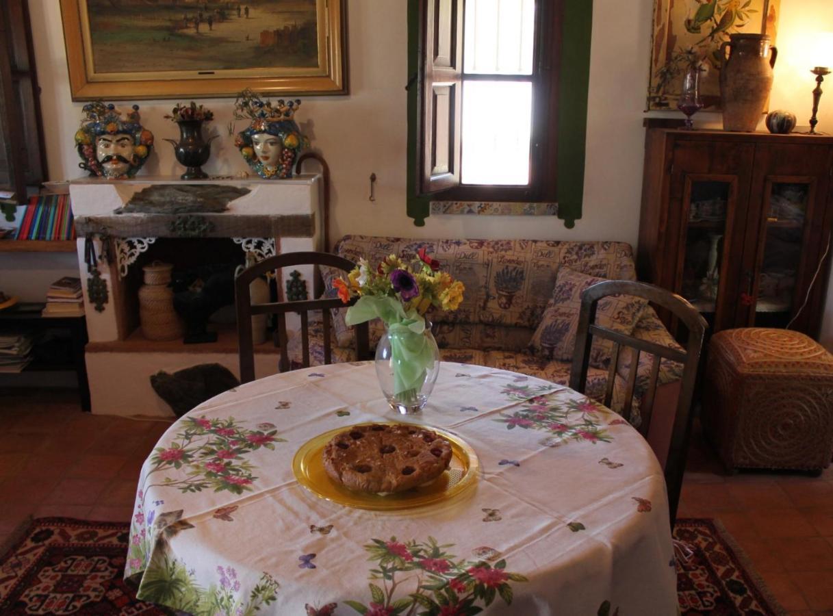 Il Corbezzolo Suite Appartament Castelluzzo Extérieur photo